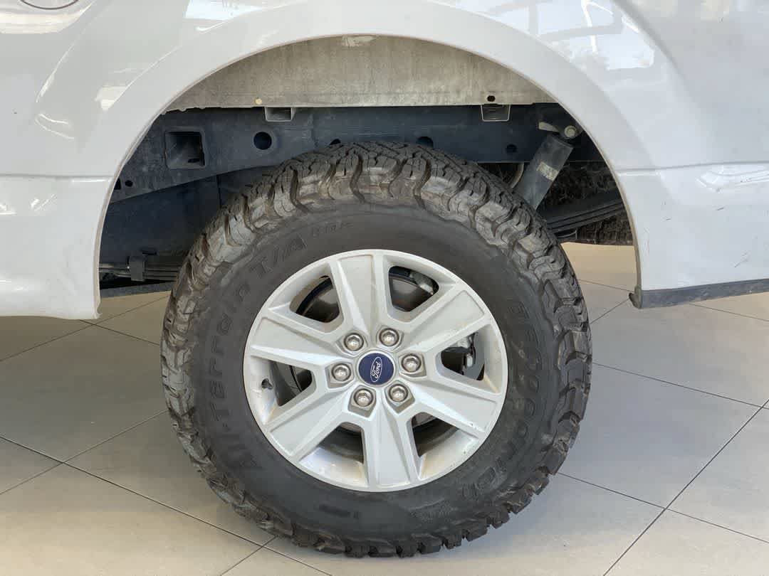 Used 2019 Ford F150 XLT w/ Heavy-Duty Payload Package AWD/4WD image 12