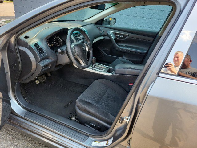 Used 2015 Nissan Altima 2.5 S image 9