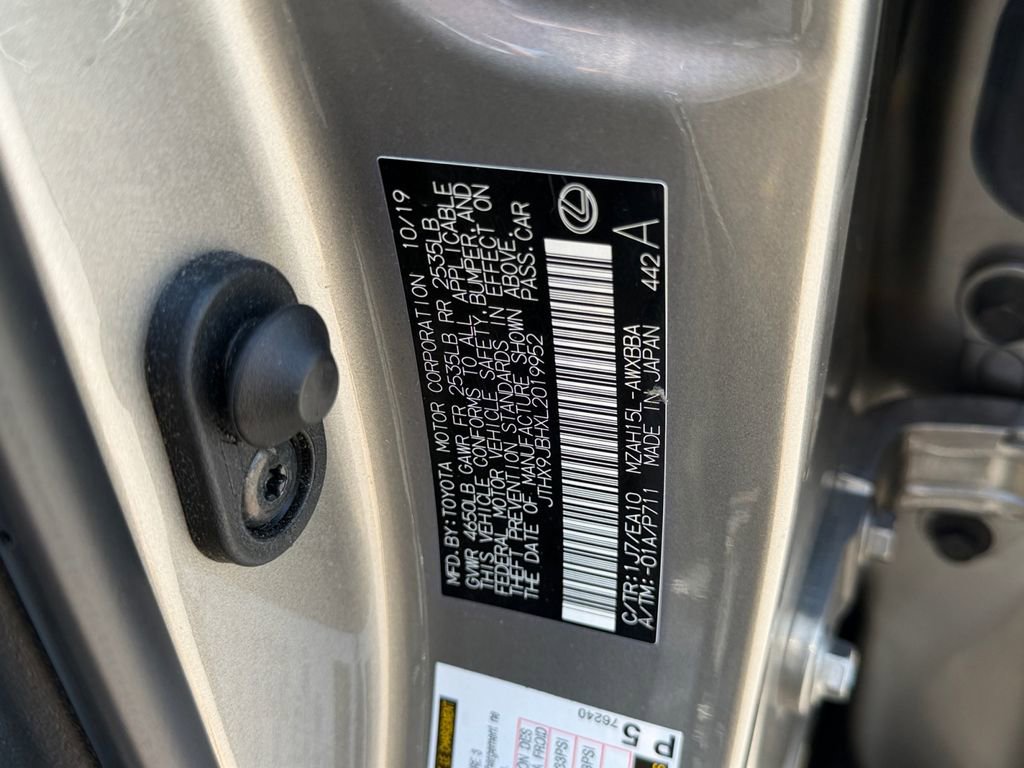 Certified 2020 Lexus UX 250h w/ Accessory Package AWD/4WD image 28