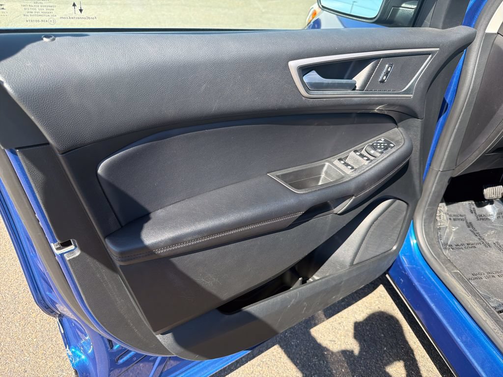 Used 2023 Ford Edge SEL w/ Convenience Package AWD/4WD image 10
