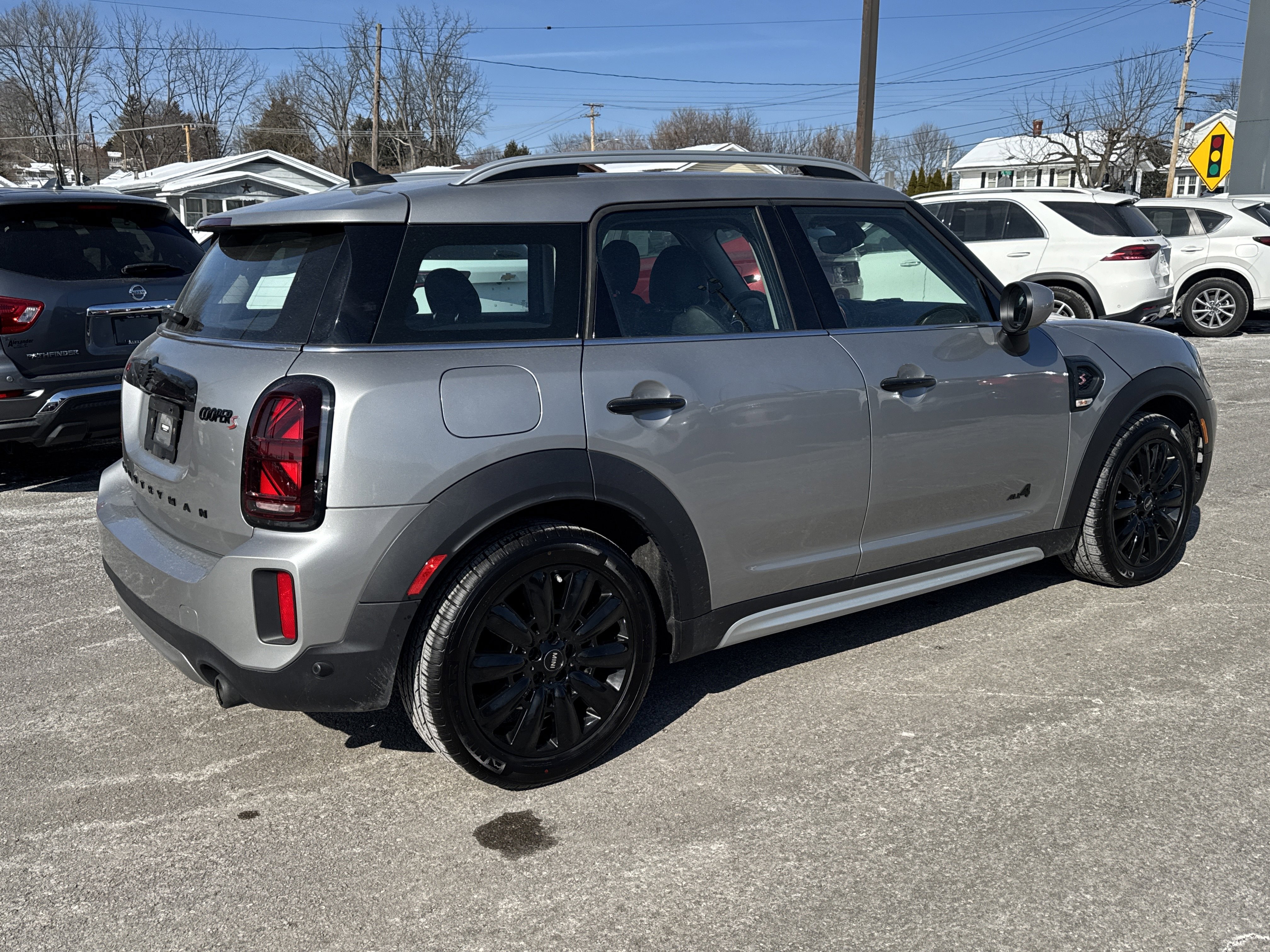 Used 2023 MINI Cooper Countryman S video 3