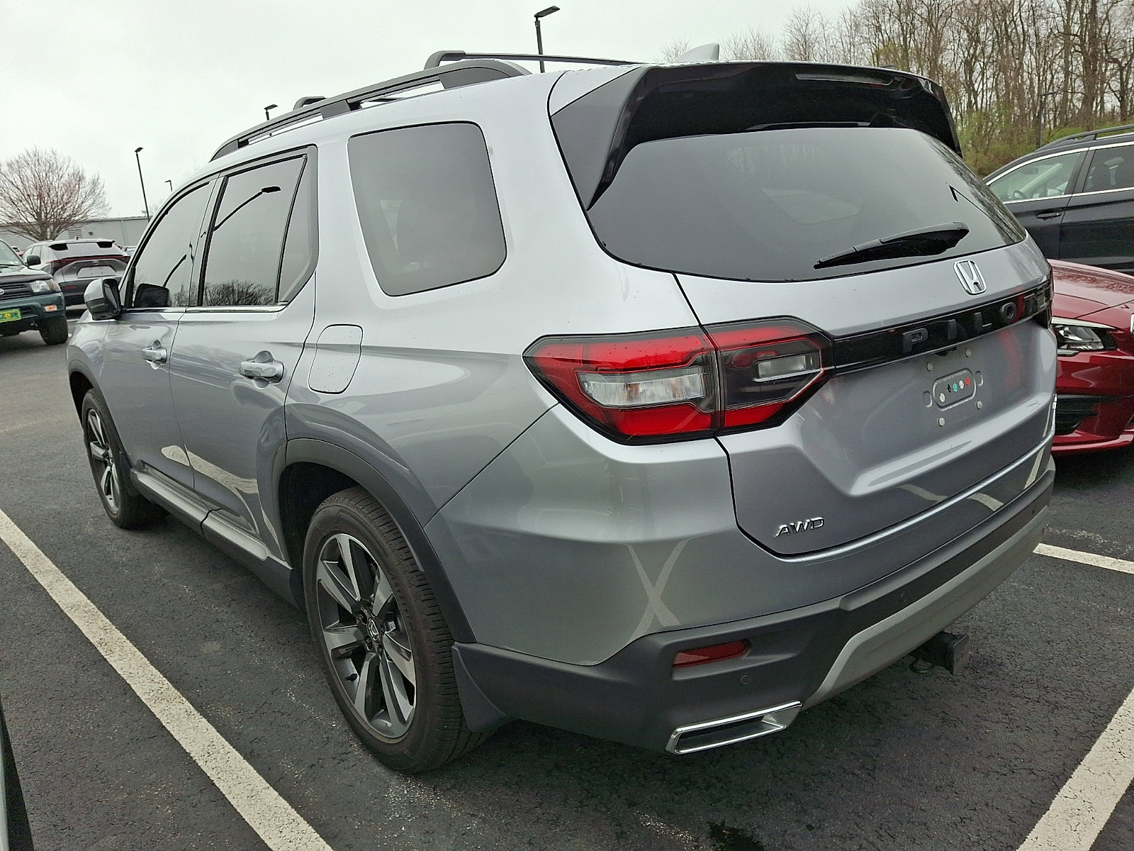 Used 2024 Honda Pilot Elite image 3