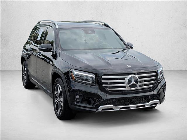 Used 2026 Mercedes-Benz GLB 250 image 3