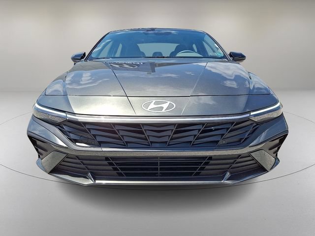 New 2026 Hyundai Elantra Sport FWD video 2
