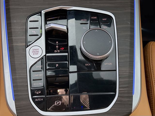 Certified 2024 BMW X5 xDrive40i w/ Premium Package image 17