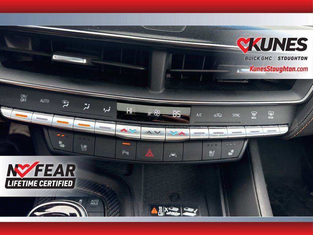 Used 2024 Cadillac CT5 V w/ Premium Package image 34