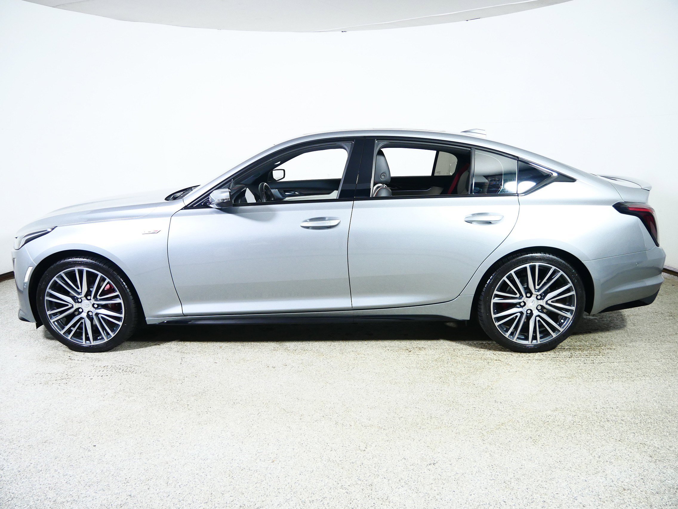 Used 2024 Cadillac CT5 V w/ Super Cruise 2 Package AWD/4WD image 4