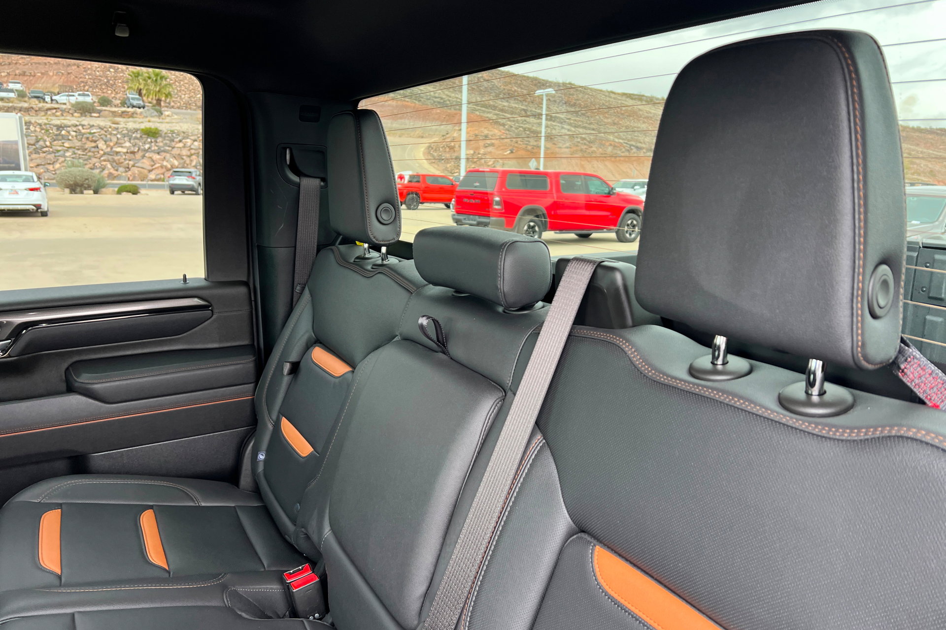 Certified 2025 GMC Sierra 3500 AT4 image 21