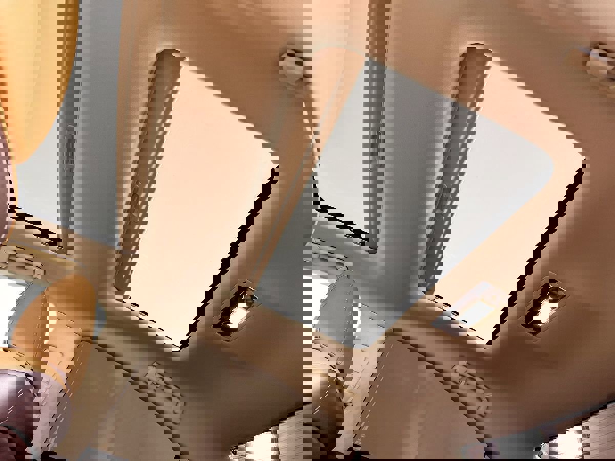 Used 2016 Lexus ES 350 w/ Navigation System Package image 26