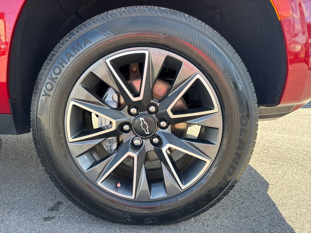 Used 2023 Chevrolet Tahoe Z71 w/ Luxury Package image 13