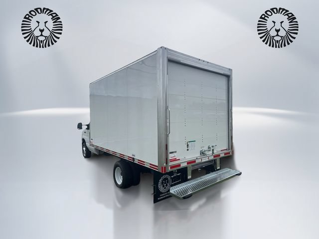 New 2027 Ford E-450 and Econoline 450 Super Duty w/ Power Equipment Group RWD image 9