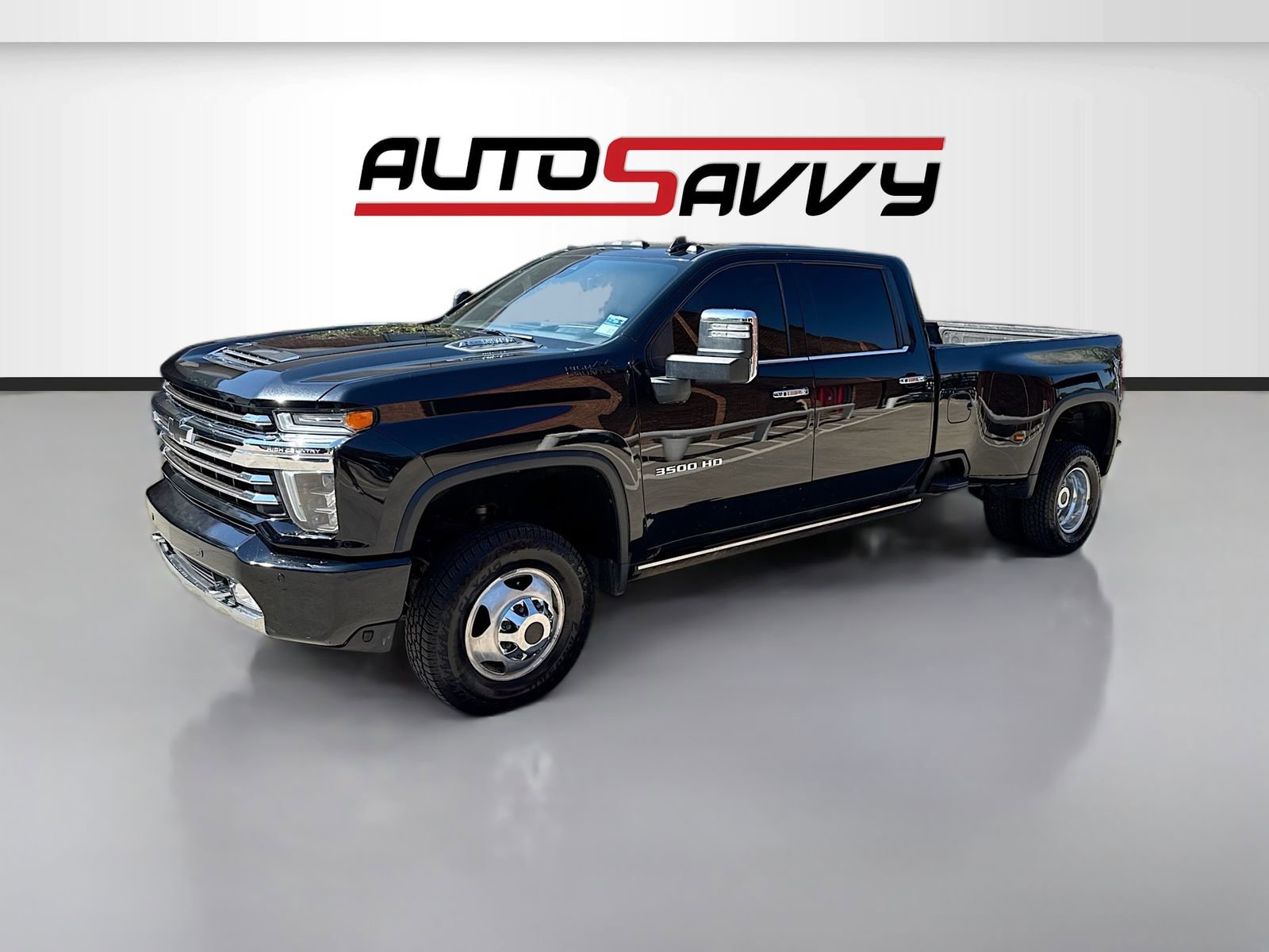 Used 2021 Chevrolet Silverado 3500 High Country AWD/4WD image 3