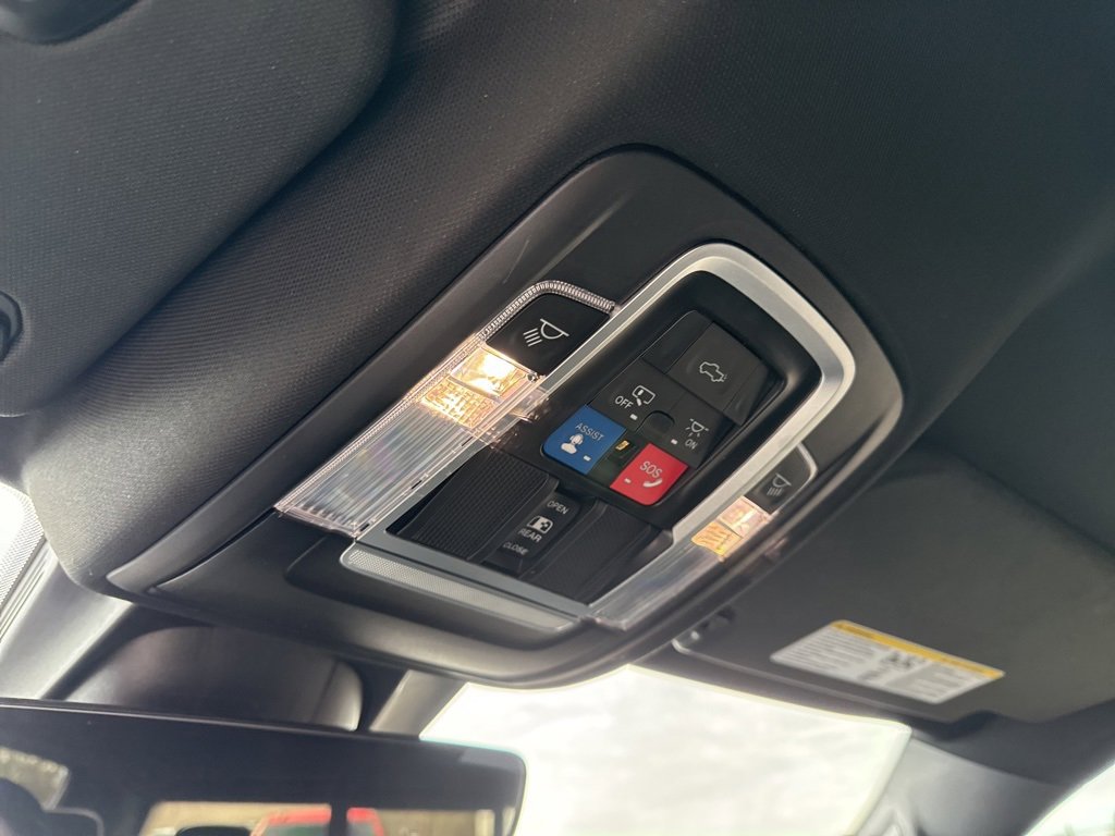 Used 2023 RAM 1500 Laramie image 33