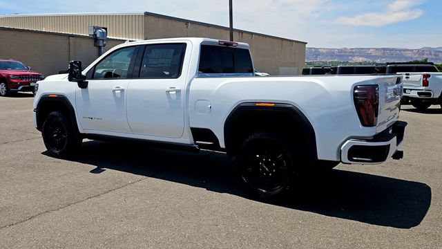 New 2026 GMC Sierra 2500 AT4 w/ AT4 Premium Plus Package AWD/4WD image 7