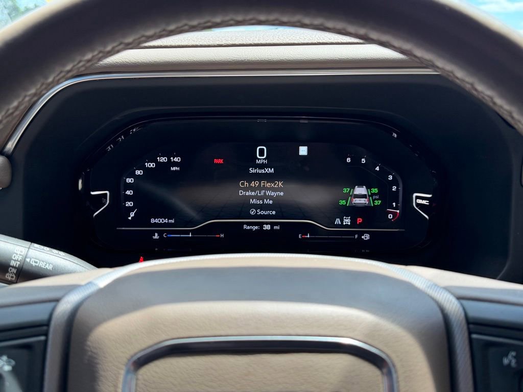 Used 2022 GMC Yukon Denali AWD/4WD image 17