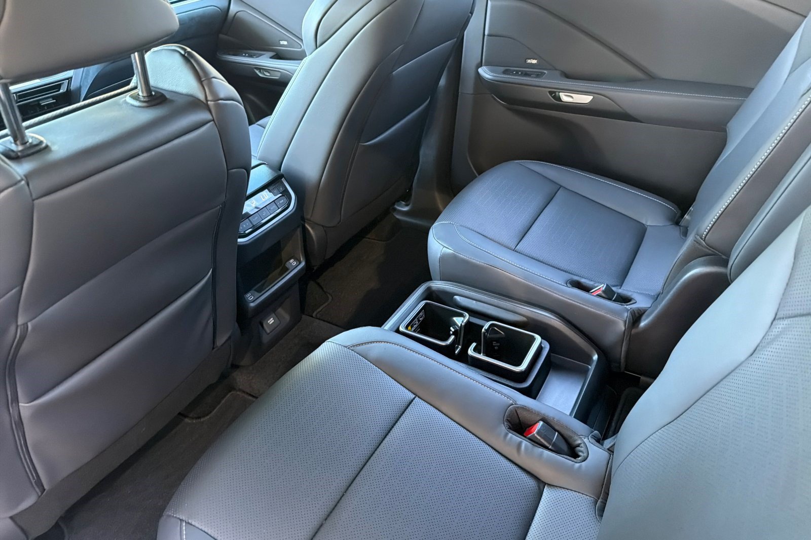 Certified 2026 Lexus TX 500h AWD w/ Technology Package image 15