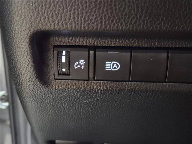 Used 2024 Toyota RAV4 XLE w/ Convenience Package FWD image 14