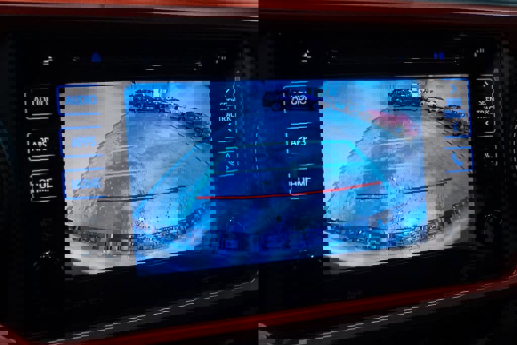 Used 2018 Toyota Tacoma TRD Off-Road w/ Technology Package image 24