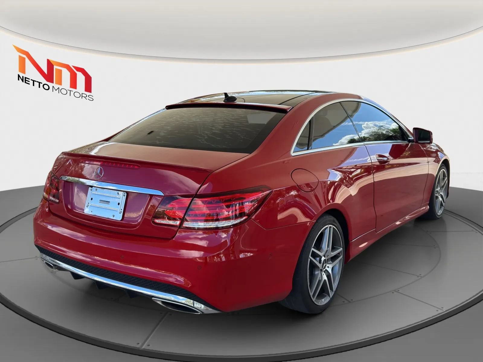 Used 2015 Mercedes-Benz E 550 Coupe w/ Premium 1 Package image 5