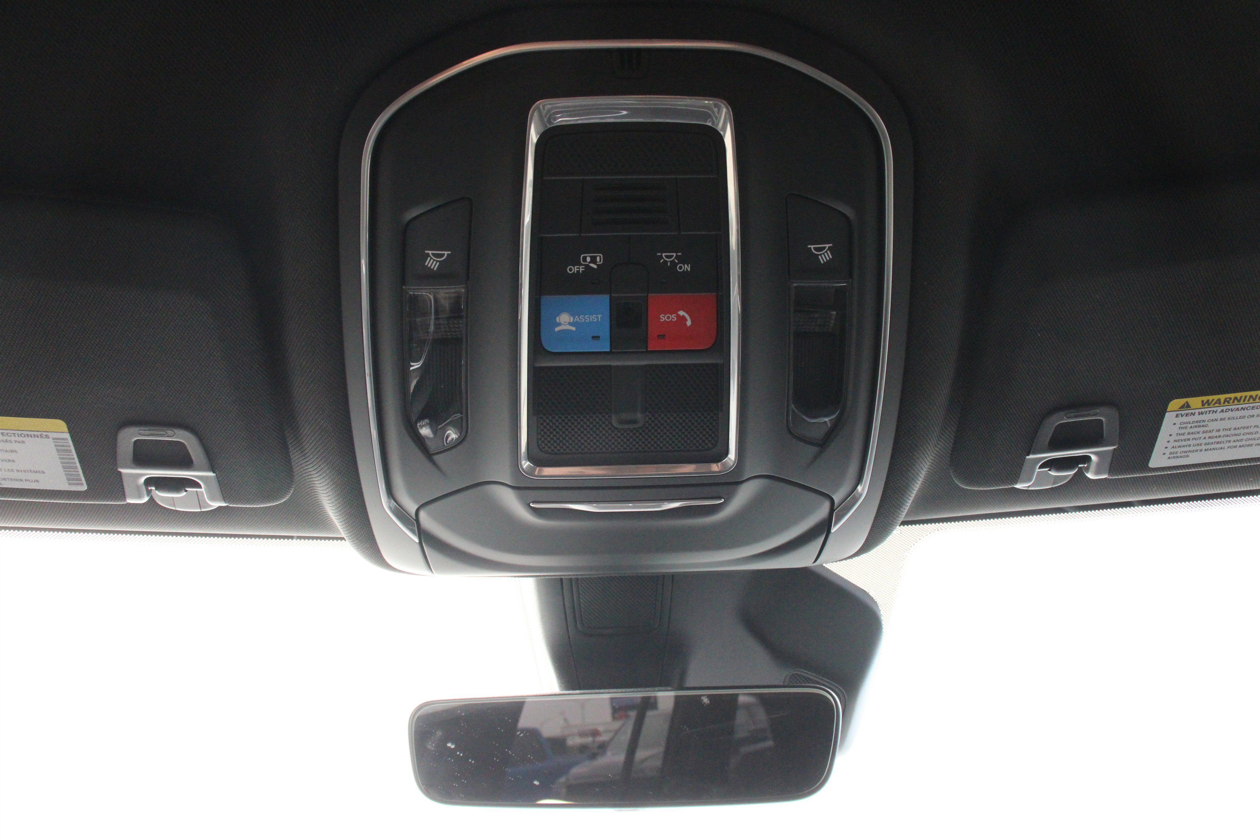 New 2025 Jeep Grand Cherokee Laredo w/ MOPAR Finishing Package image 19