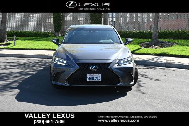 Used 2024 Lexus ES 300h F Sport w/ Accessory Package (Z2) FWD image 2