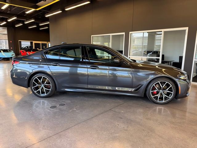 Used 2023 BMW 530i xDrive w/ M Sport Package AWD/4WD image 6