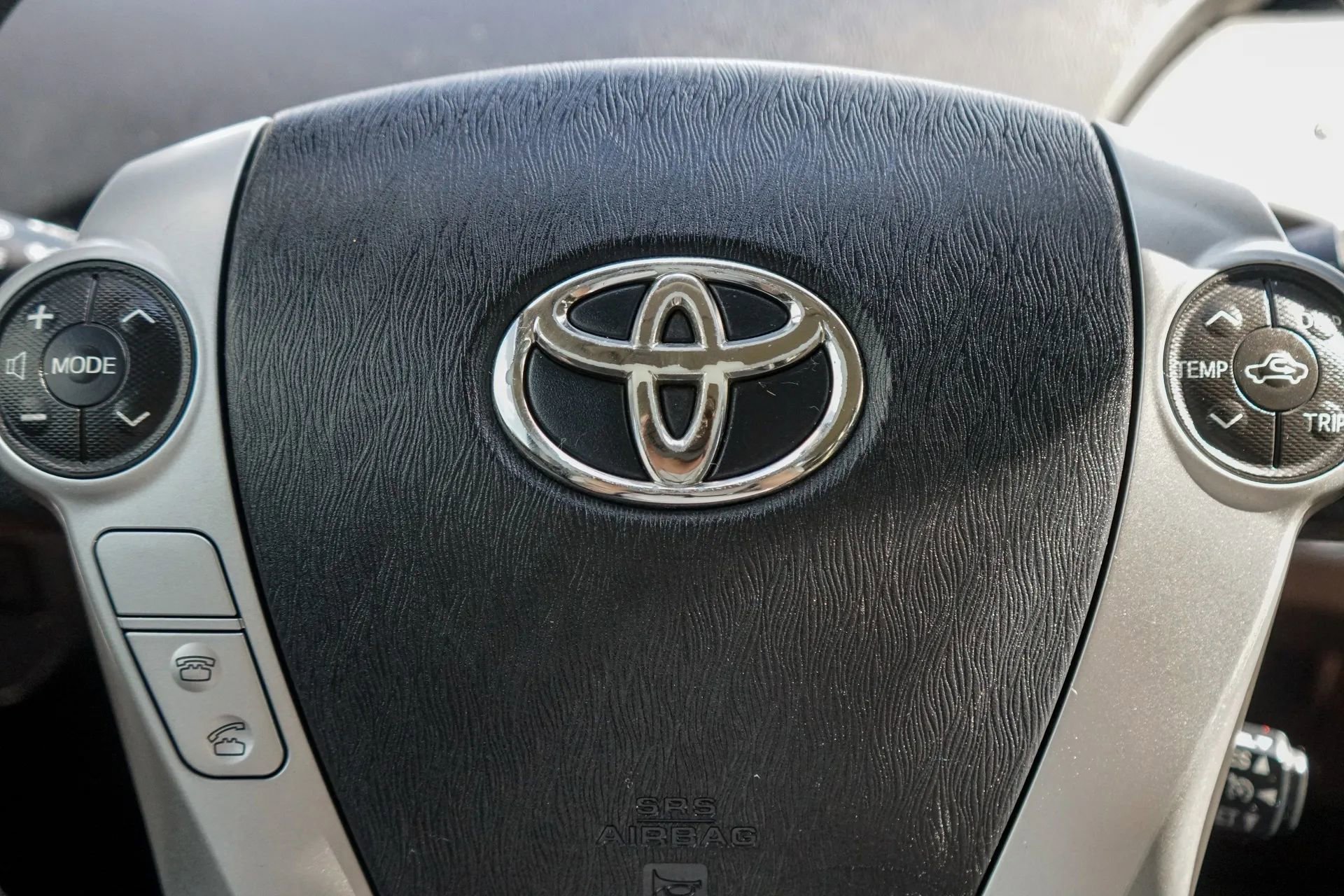 Used 2015 Toyota Prius Two image 25