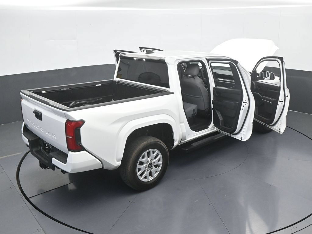 Used 2024 Toyota Tacoma SR5 RWD image 73