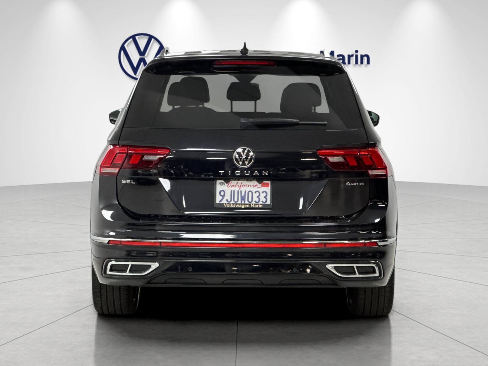 Used 2024 Volkswagen Tiguan SEL R-Line AWD/4WD image 4