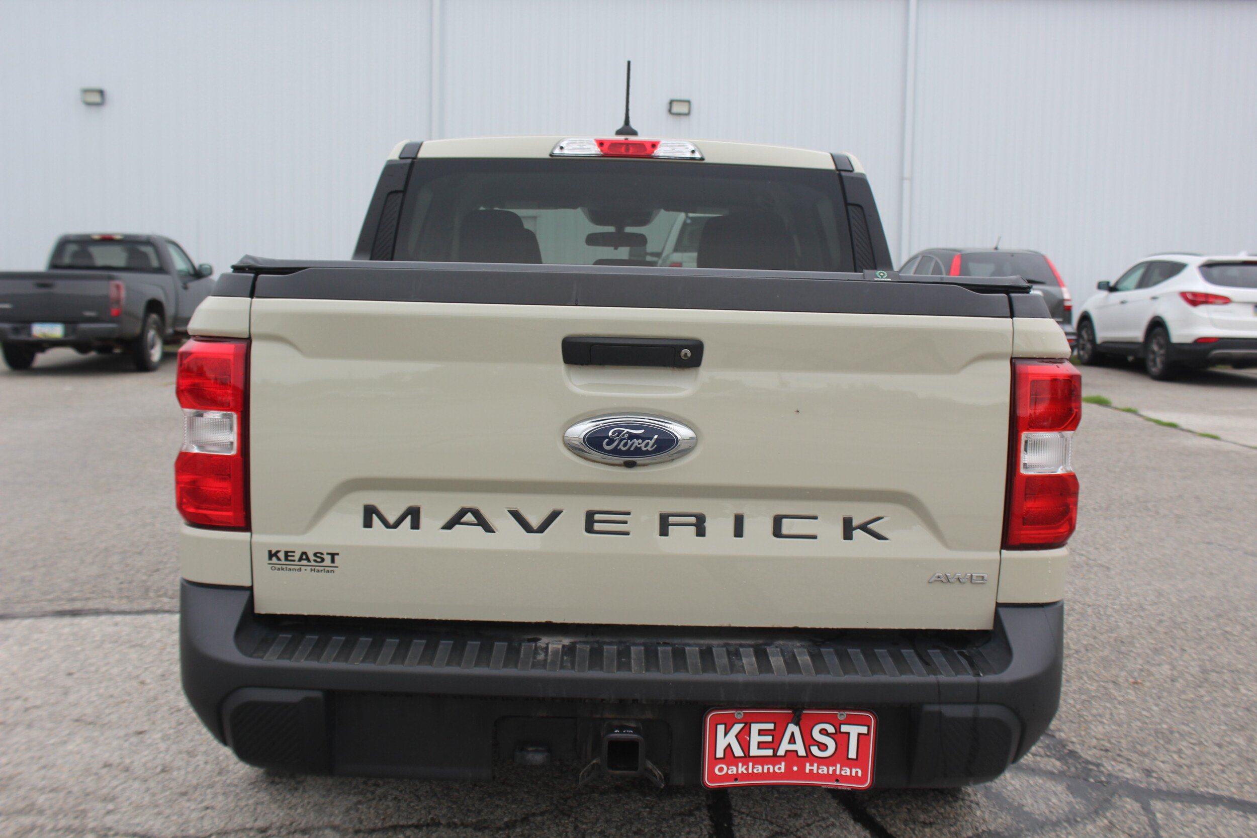 Used 2024 Ford Maverick XLT w/ XLT Luxury Package AWD/4WD image 3
