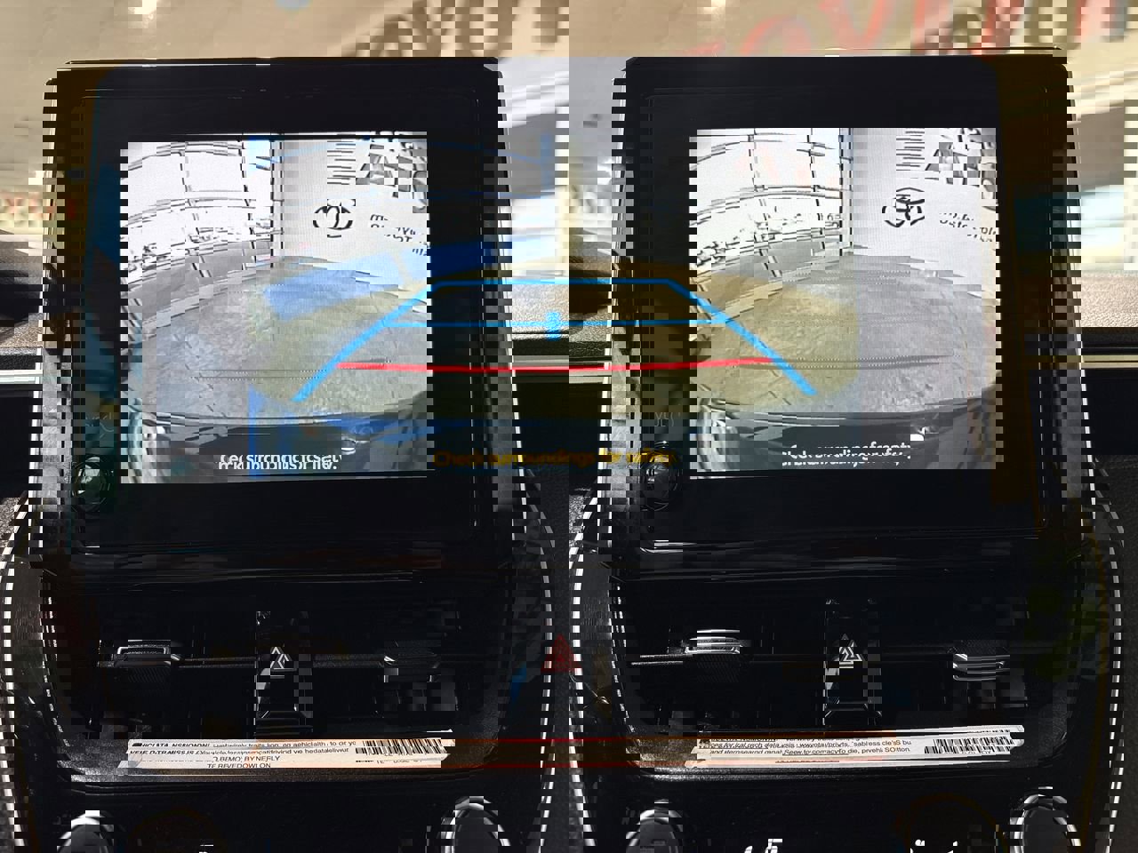 Certified 2023 Toyota Corolla SE image 18