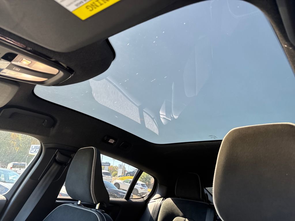 Certified 2023 Volvo C40 P8 Recharge Plus image 25