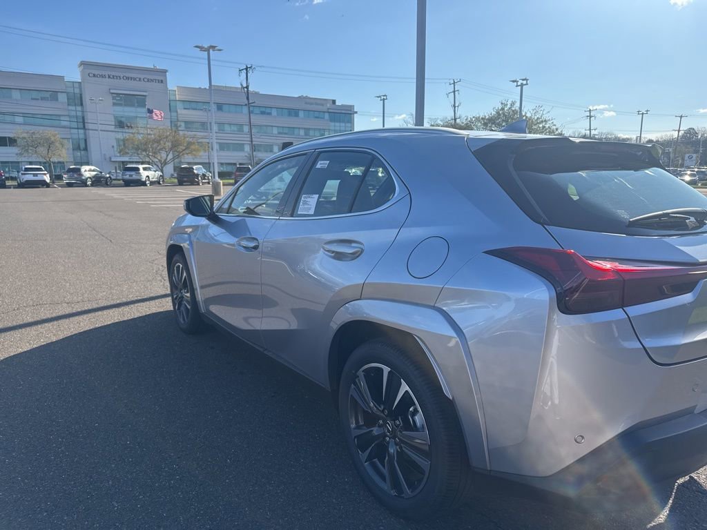New 2026 Lexus UX 300h AWD image 3
