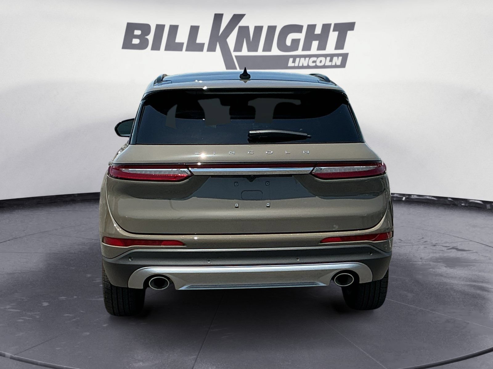 New 2026 Lincoln Corsair Reserve FWD image 4