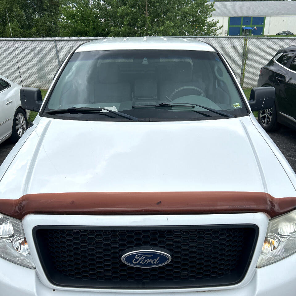 Used 2005 Ford F150 XLT image 3