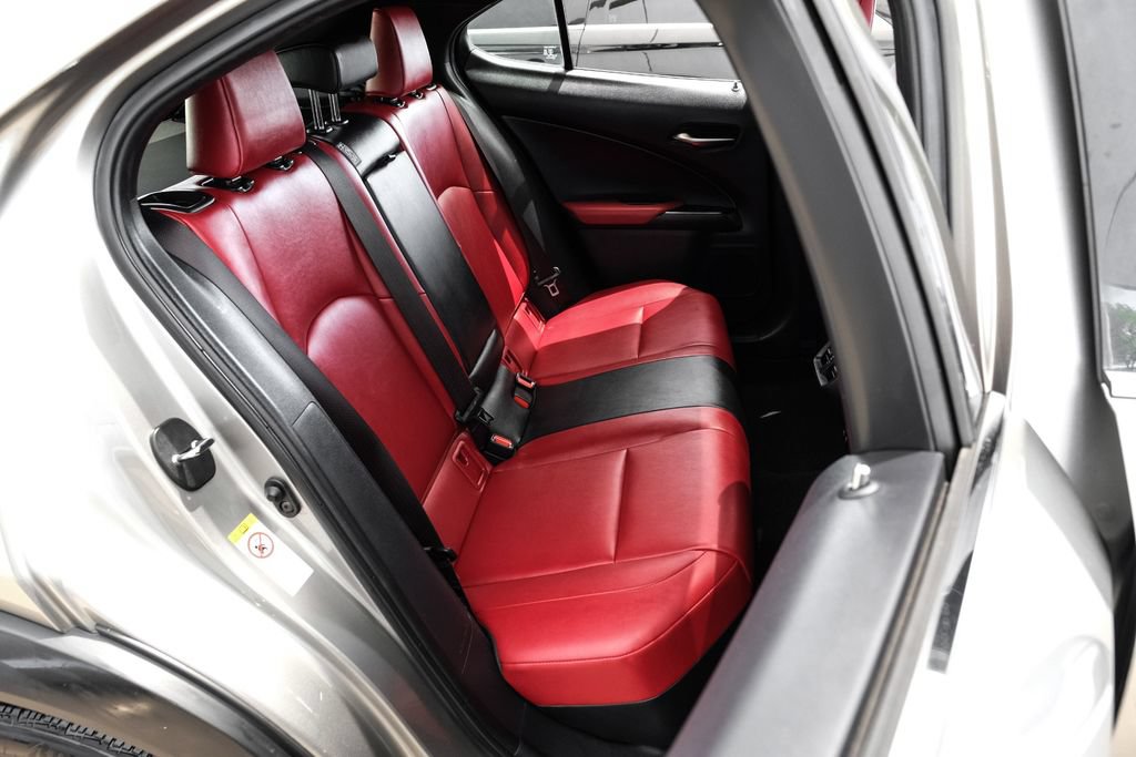 Used 2019 Lexus UX 200 F Sport w/ F Sport Premium Package FWD image 45