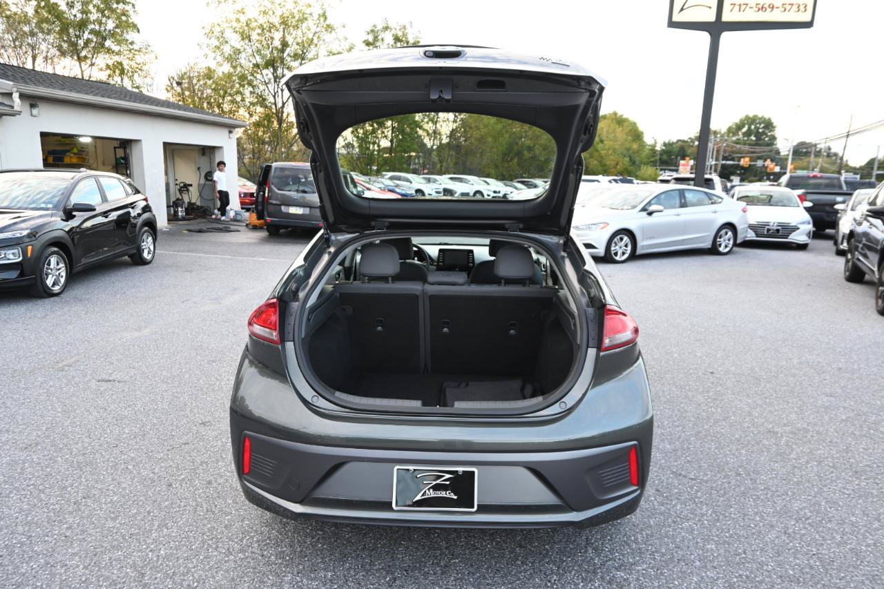 Used 2020 Hyundai Ioniq Blue FWD image 23