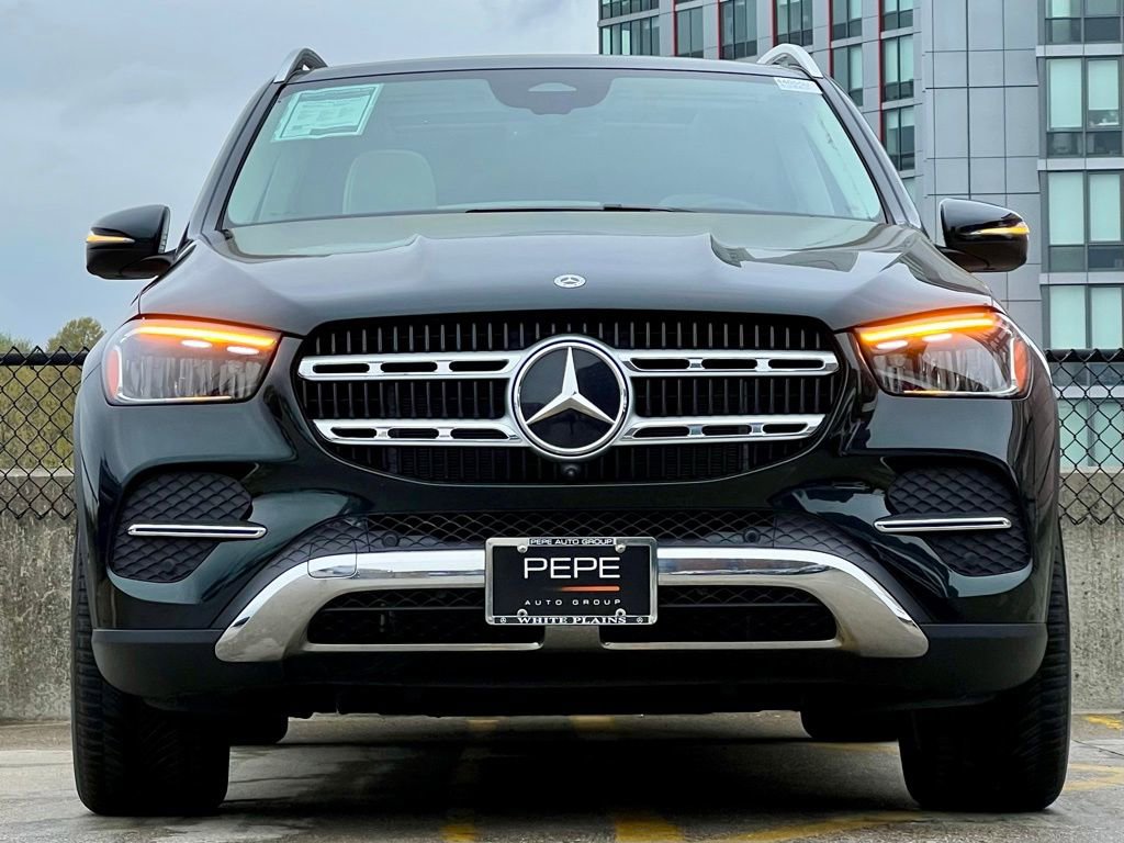 Certified 2025 Mercedes-Benz GLE 350 4MATIC image 3