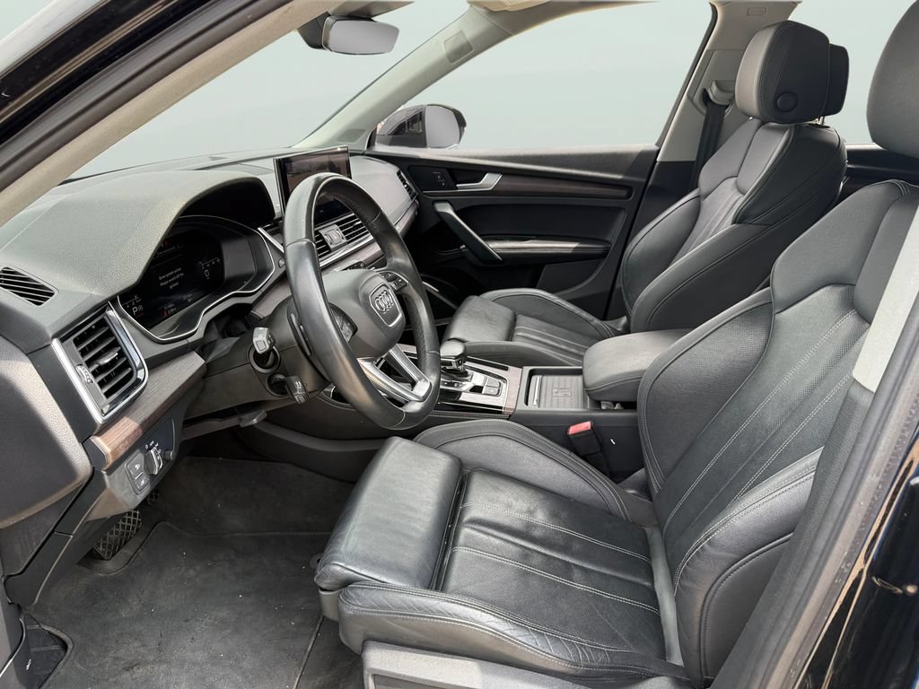Used 2021 Audi Q5 2.0T Premium Plus w/ Premium Plus Package AWD/4WD image 7