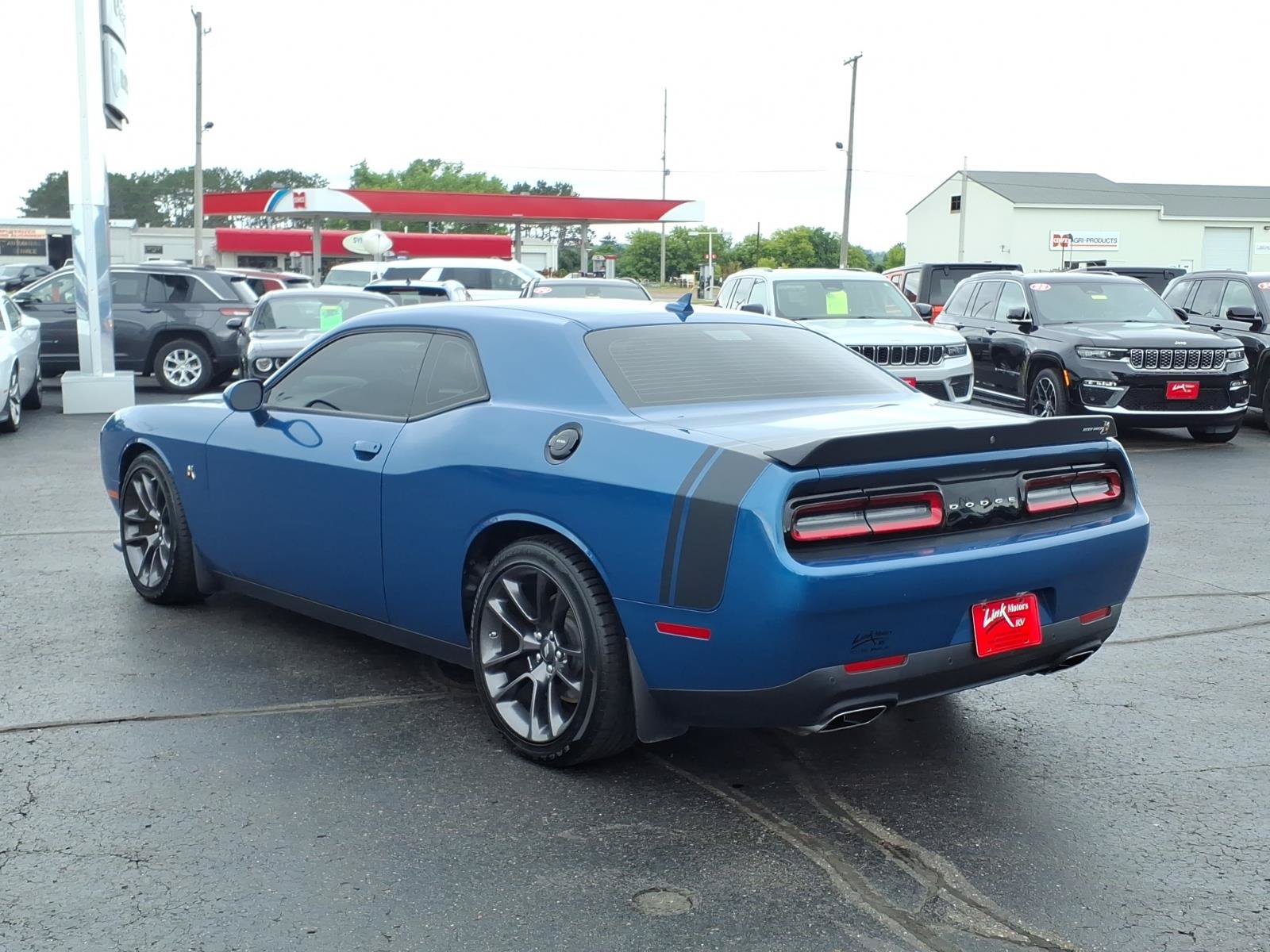 Used 2020 Dodge Challenger R/T Scat Pack w/ Shaker Package RWD image 6