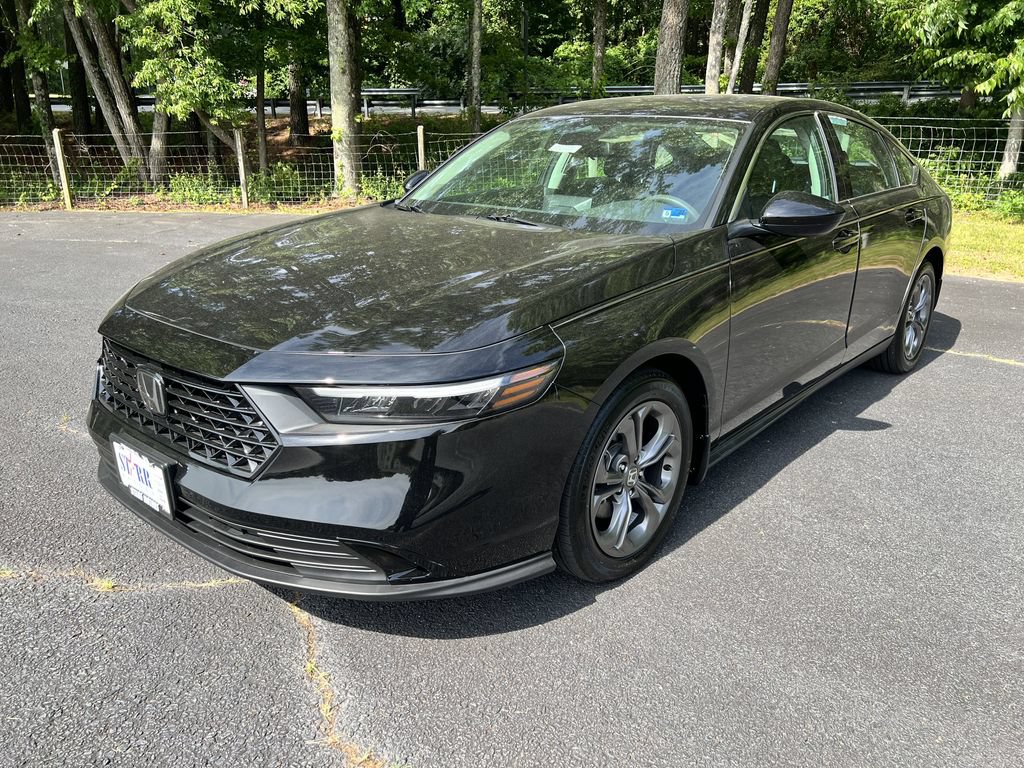 Used 2024 Honda Accord EX image 7