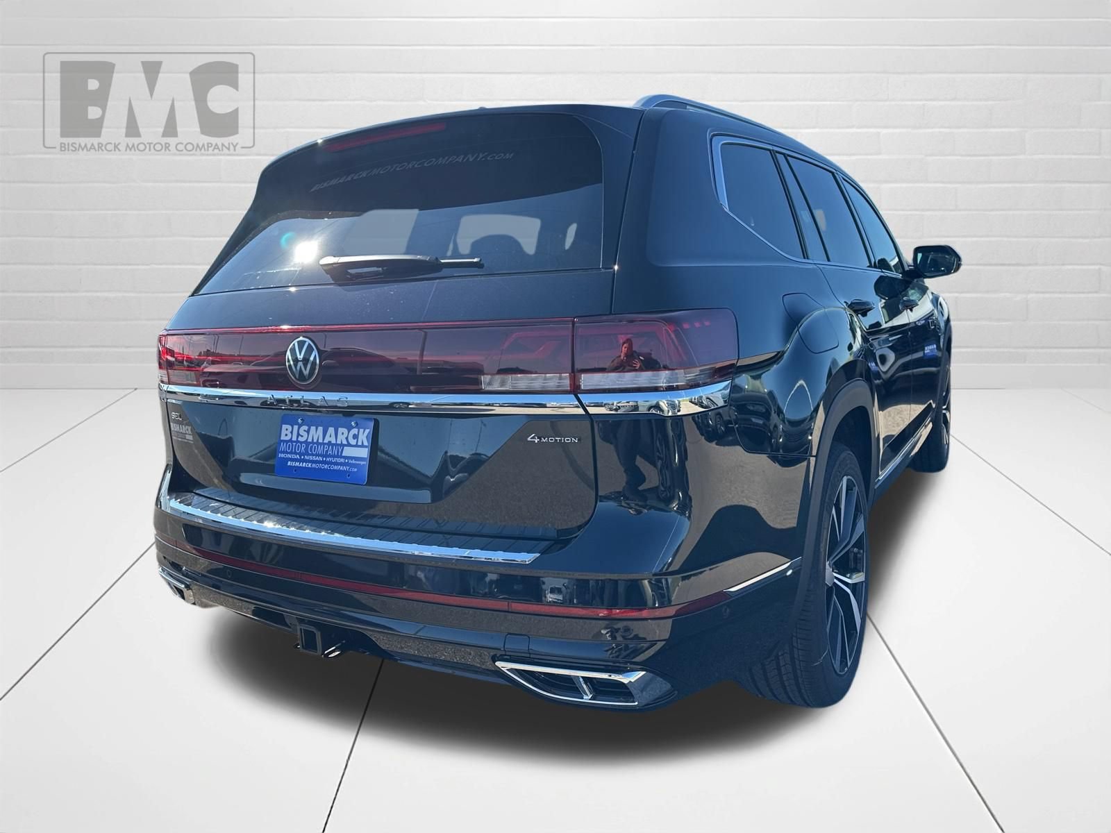 New 2026 Volkswagen Atlas SEL Premium R-Line AWD/4WD image 3