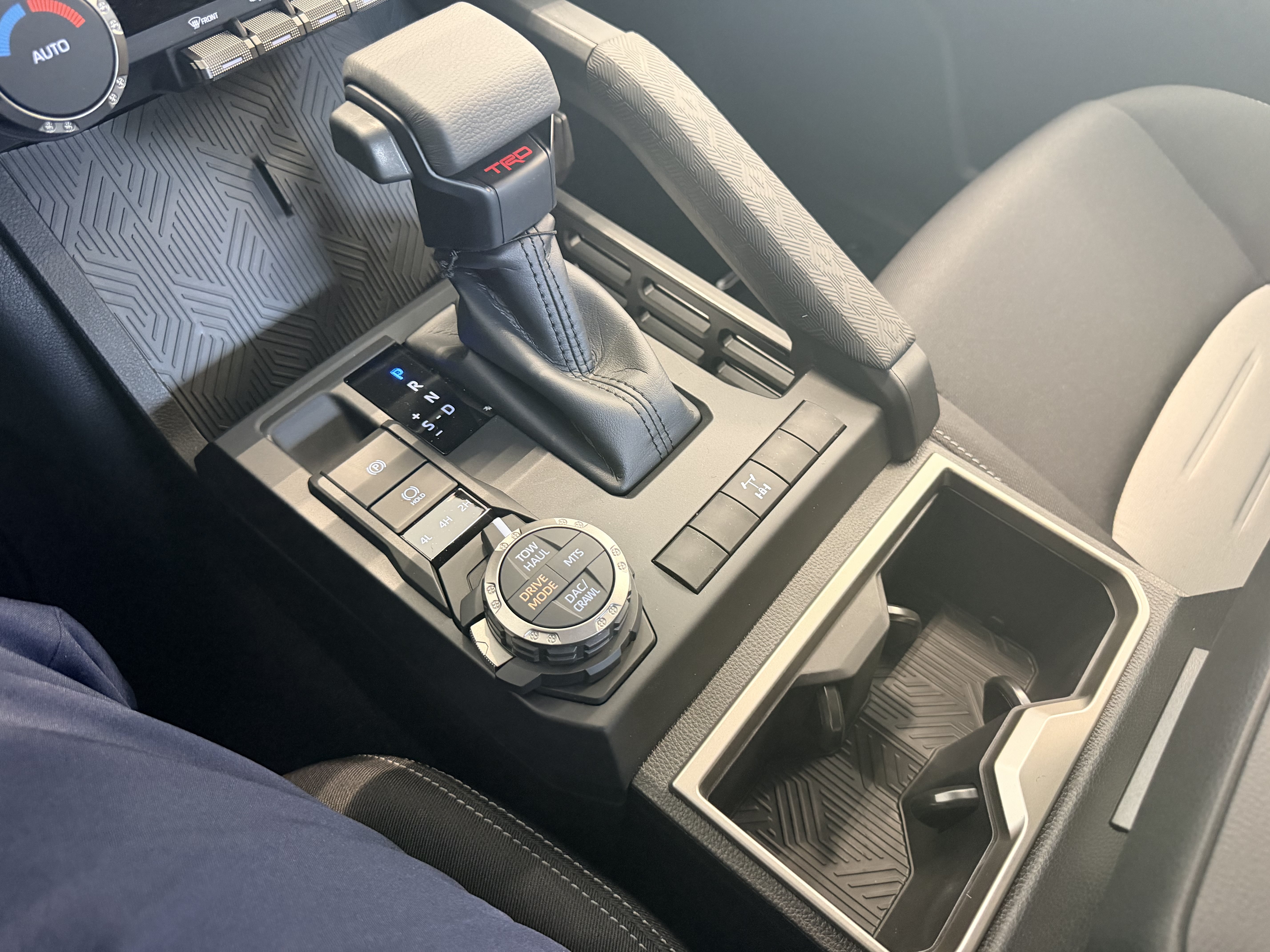 New 2026 Toyota Tacoma TRD Off-Road AWD/4WD image 17