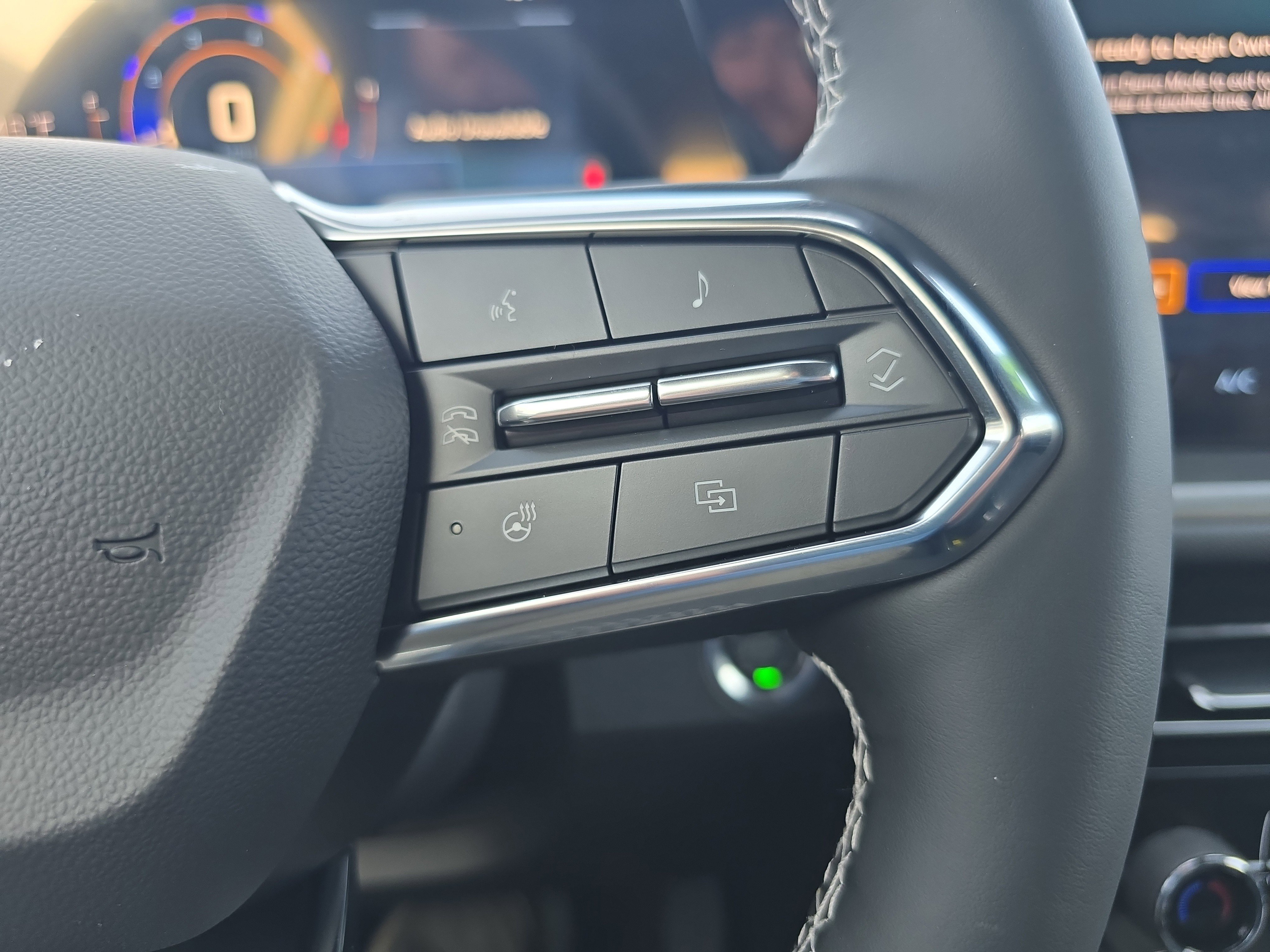 New 2026 Chevrolet Traverse LT image 23