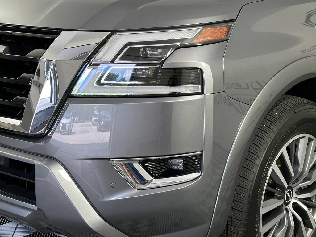 Used 2023 Nissan Armada SL w/ Cargo Package AWD/4WD image 13