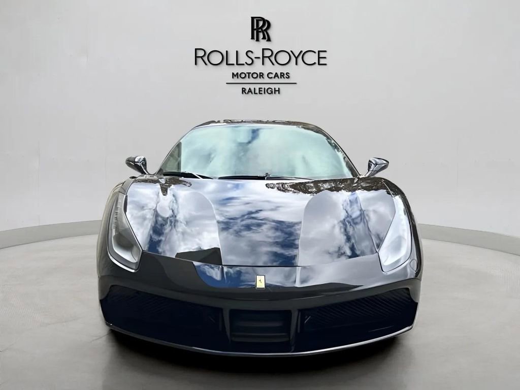 Used 2019 Ferrari 488 GTB image 9