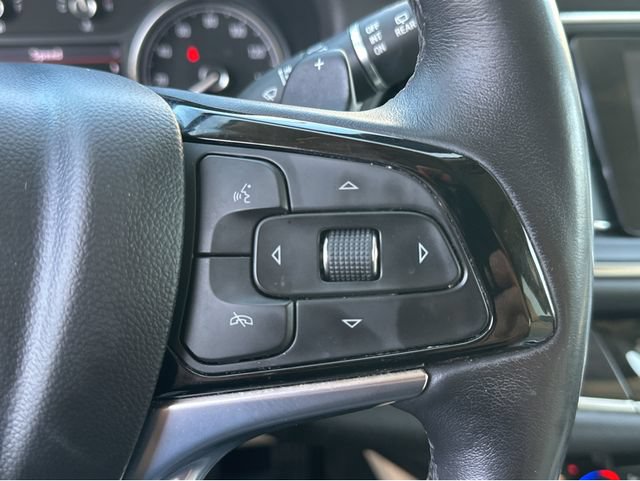 Used 2023 Buick Enclave Essence w/ Experience Buick Package FWD image 34