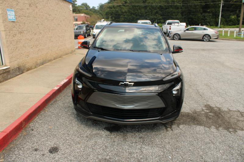 Used 2023 Chevrolet Bolt EUV LT w/ Convenience Package FWD image 2