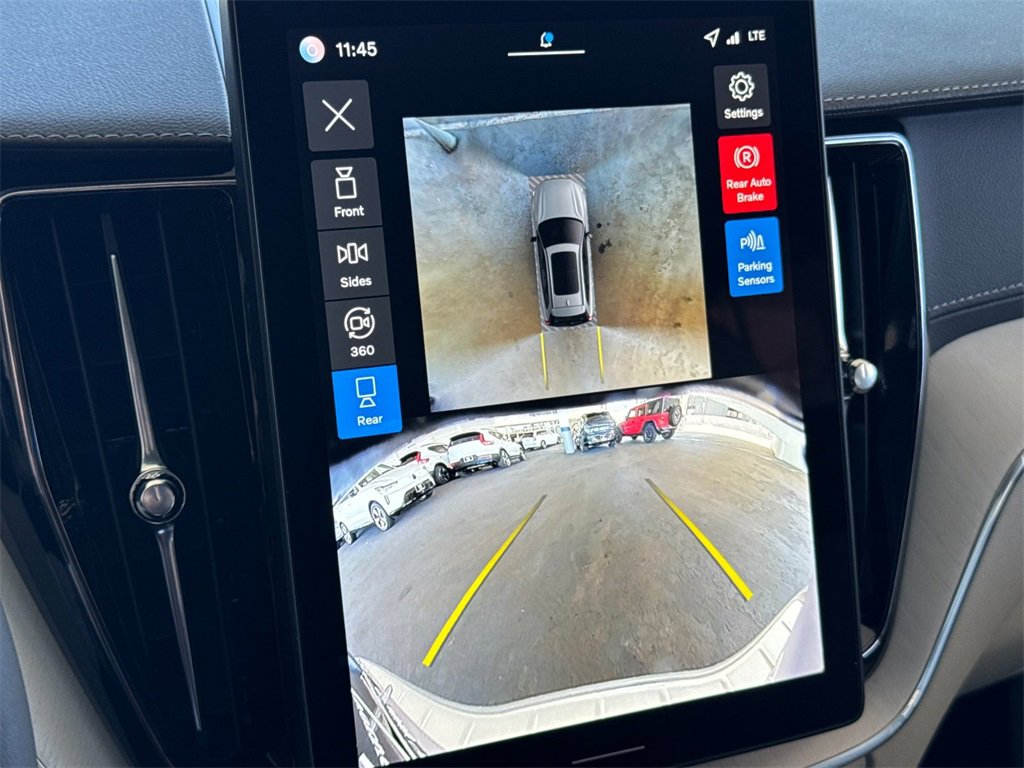 New 2026 Volvo XC60 B5 Ultra image 19