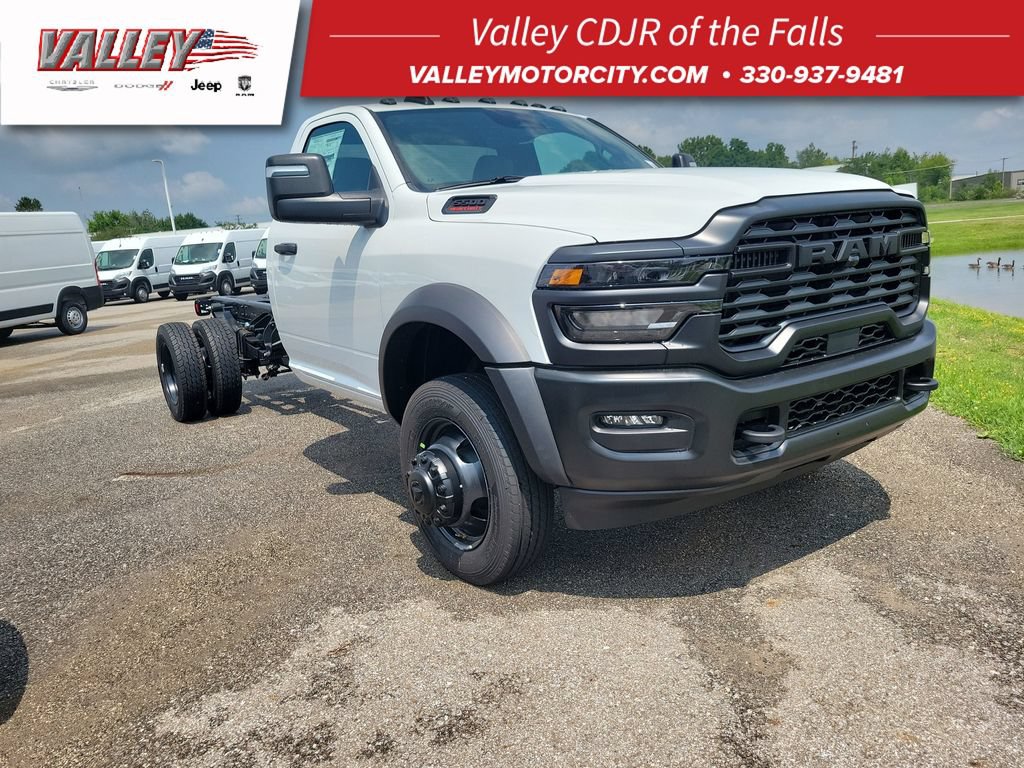 New 2026 RAM 5500 Tradesman AWD/4WD 360° Tour
